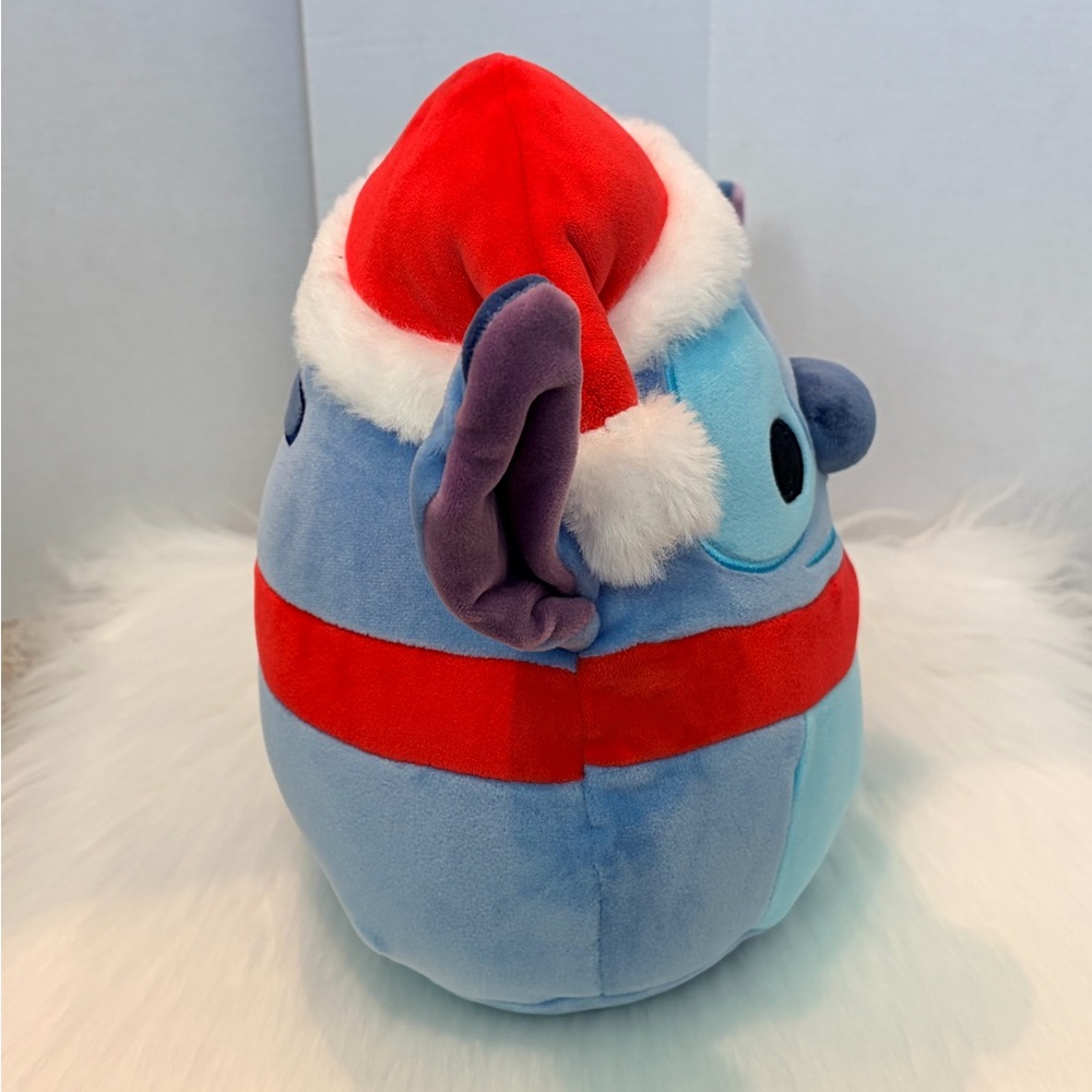 Stitch - Picture 4 of 10